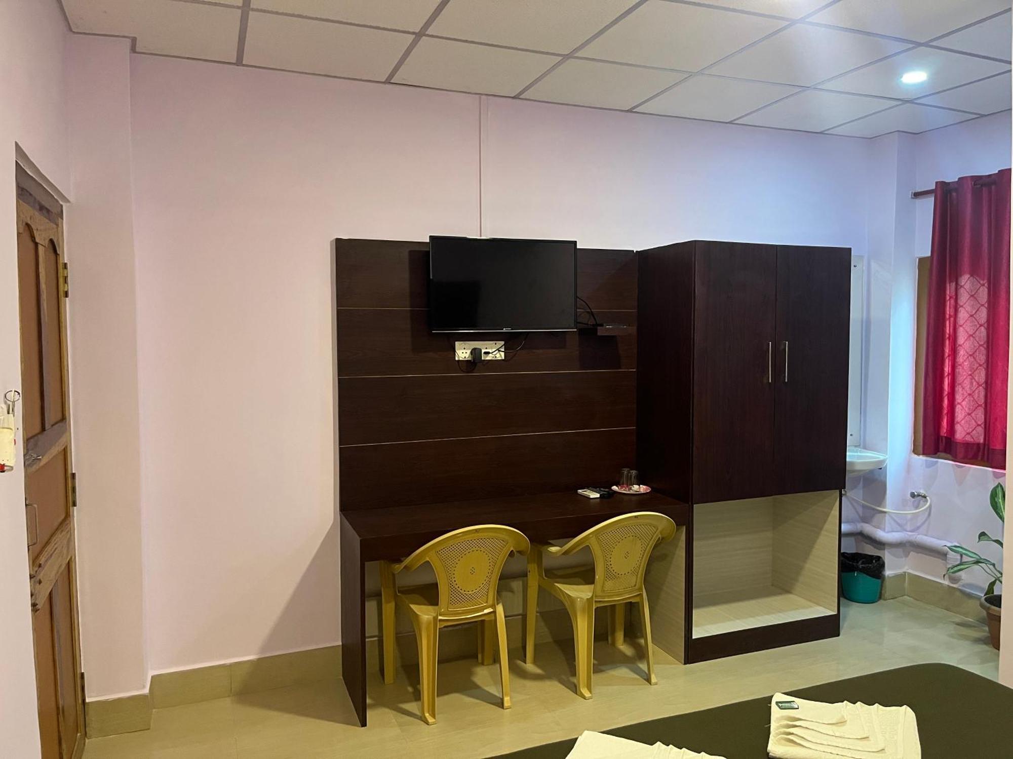 Отель Purnima Residency Lakshmanpur Экстерьер фото